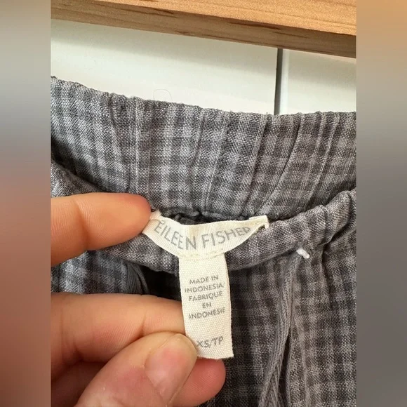 Eileen Fisher Women’s Linen Checkered Drawstring Ankle Pants (Size XS) - Picture 4 of 8